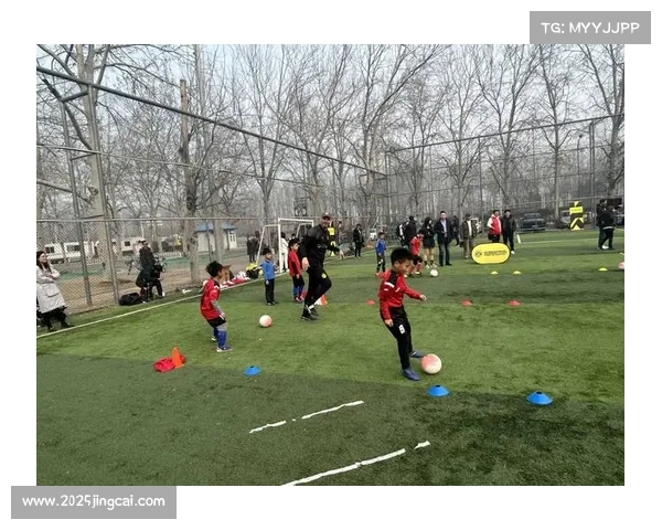 德甲俱乐部社区项目开展，年轻球员参与基层足球推广